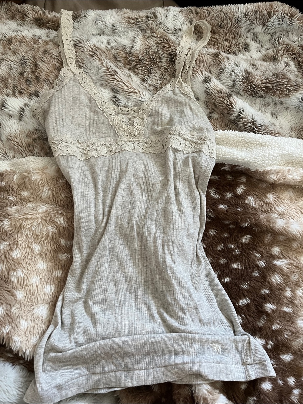 Rare vintage Abercrombie and fitch lace cami top.